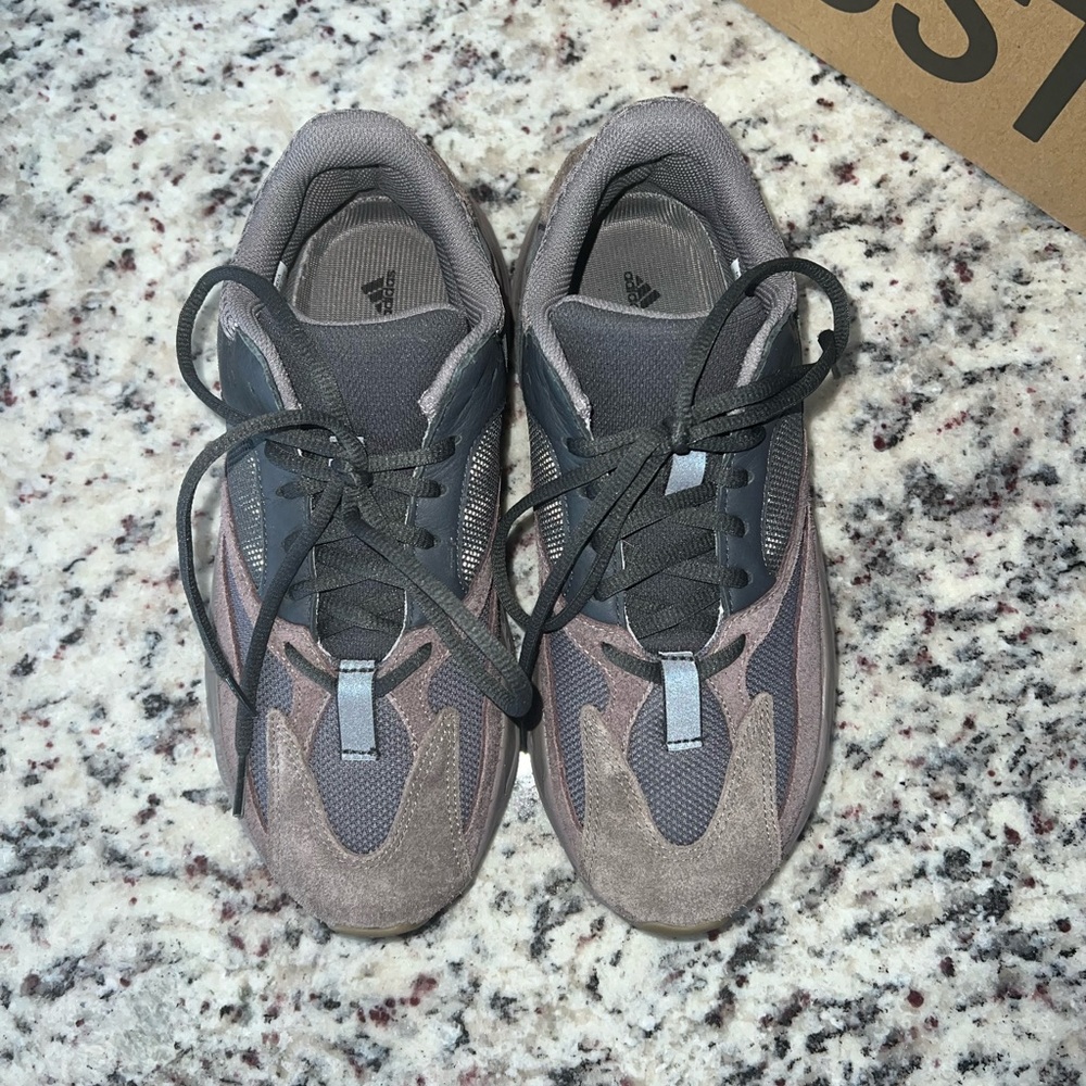 Yeezy 700